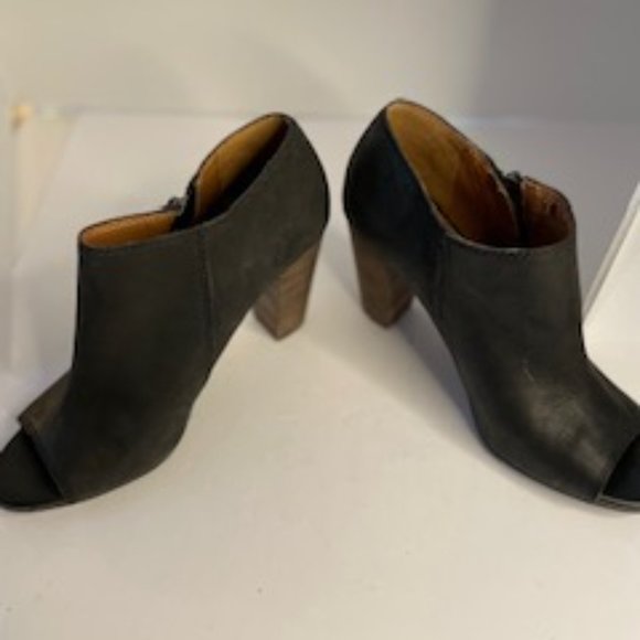 Lucky Brand Pabla Open Toe Side Zip Black Leather Ankle Bootie Size 7 - Picture 5 of 12